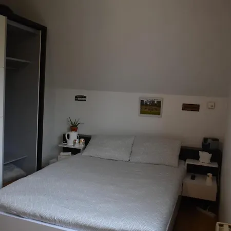 Chez Regine 홈스테이